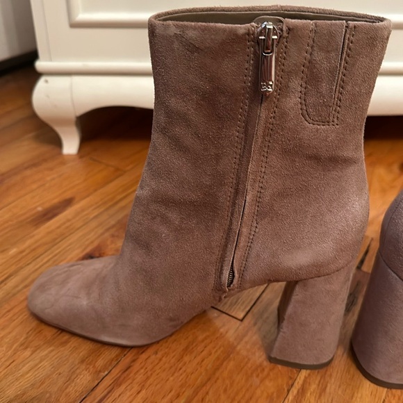 Sam Edelman Codie Ankle Bootie - Picture 6 of 10